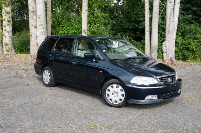 2000 Honda Odyssey JDM car for sale — photo 3 of 15
