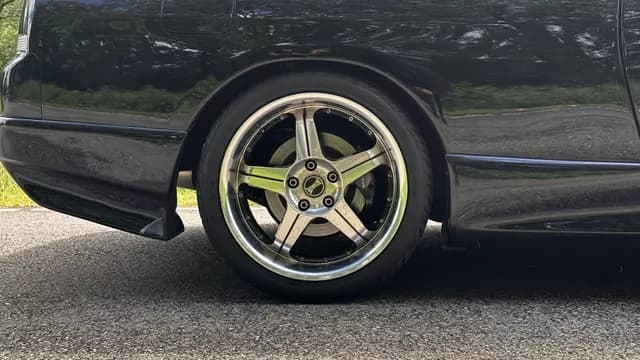 1996 Nissan Skyline JDM car for sale — photo 21 of 25