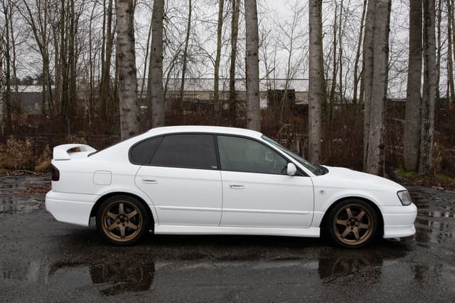2000 Subaru Legacy JDM car for sale — photo 7 of 14