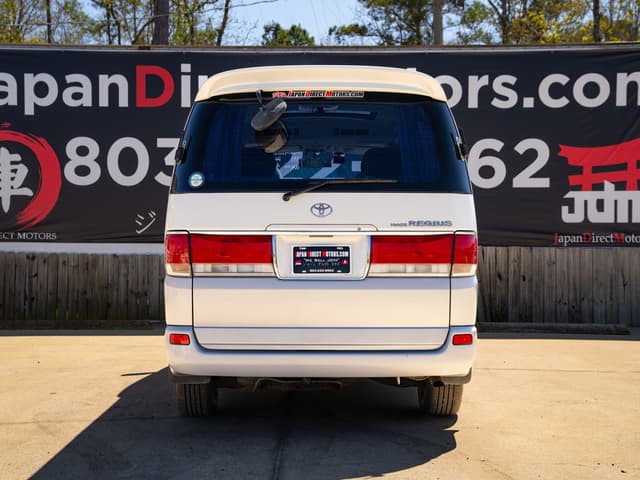 1999 Toyota Regius JDM car for sale — photo 8 of 15