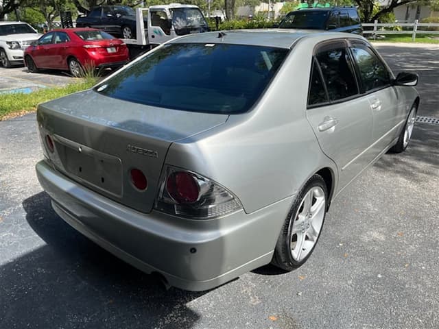 1998 Toyota Altezza JDM car for sale — photo 7 of 17