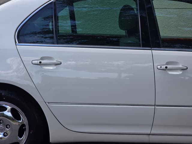 2000 Toyota Celsior JDM car for sale — photo 17 of 25