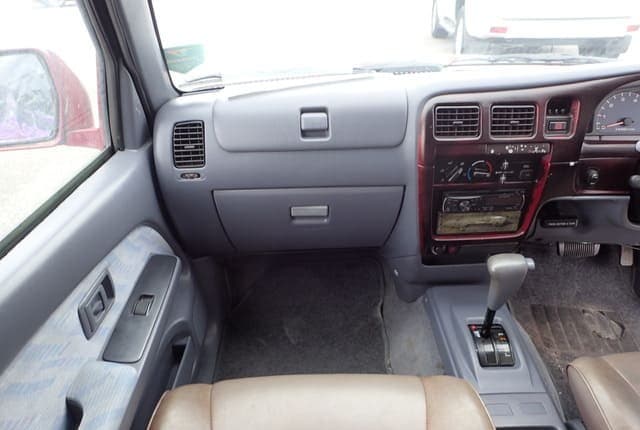 2001 Toyota Hilux JDM car for sale — photo 25 of 25