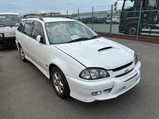 1997 Toyota Caldina JDM car for sale — photo 3 of 6
