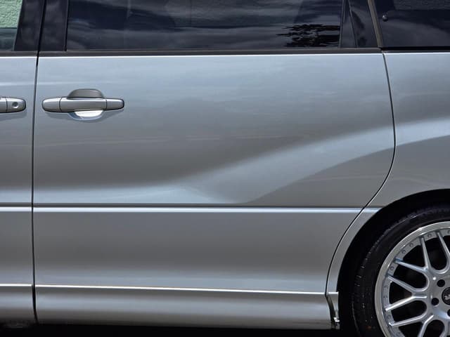 2000 Toyota Estima JDM car for sale — photo 5 of 25