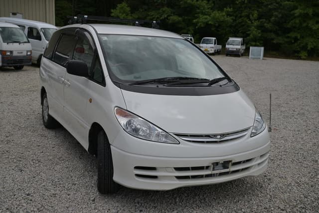 2001 Toyota Estima JDM car for sale — photo 2 of 2