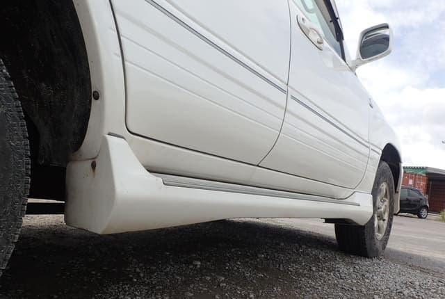 2005 Toyota Land Cruiser JDM car for sale — photo 21 of 25