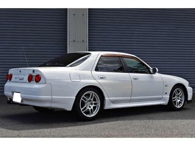 1998 Nissan Skyline JDM car for sale — photo 3 of 14