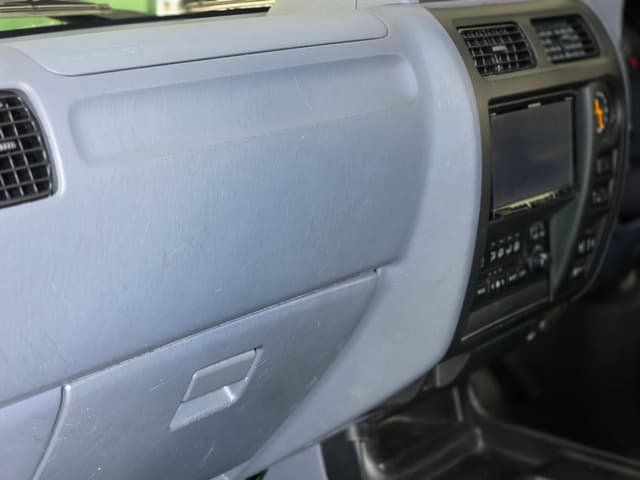 1999 Toyota Land Cruiser Prado JDM car for sale — photo 15 of 25