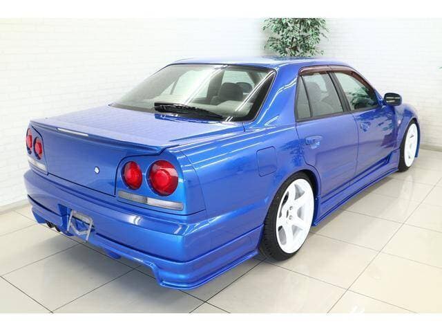 2001 Nissan Skyline JDM car for sale — photo 2 of 17
