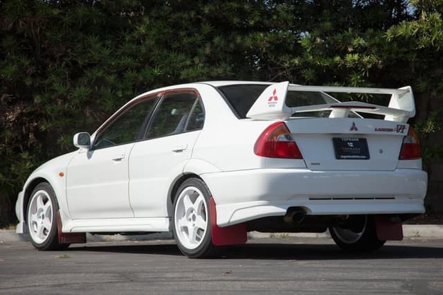 1999 Mitsubishi Lancer Evolution JDM car for sale — photo 5 of 25