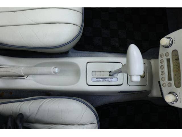 1991 Nissan Figaro JDM car for sale — photo 8 of 17