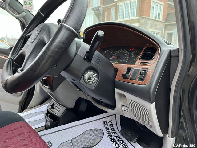 1998 Mitsubishi Delica JDM car for sale — photo 9 of 25