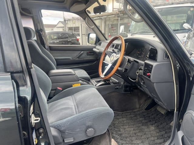 1995 Toyota Land Cruiser JDM car for sale — photo 18 of 25