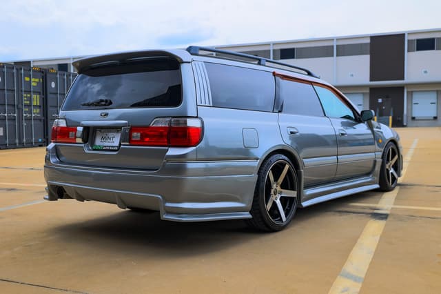 2000 Nissan Stagea JDM car for sale — photo 17 of 25