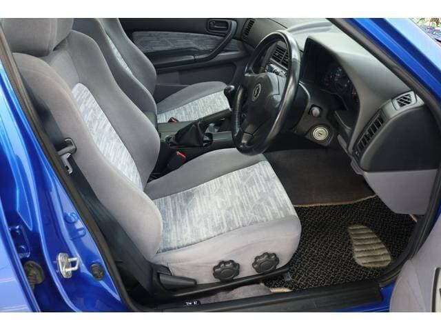 2001 Nissan Skyline JDM car for sale — photo 6 of 17