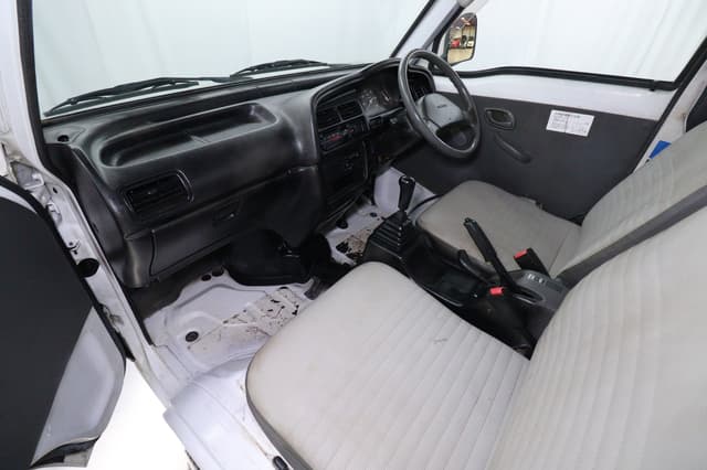1997 Suzuki Carry JDM car for sale — photo 16 of 25