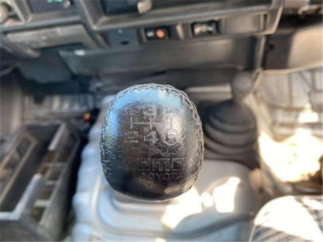 1993 Toyota Land Cruiser JDM car for sale — photo 2 of 25