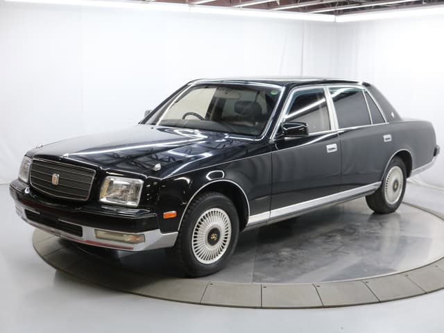 1997 Toyota Century JDM car for sale — photo 2 of 25