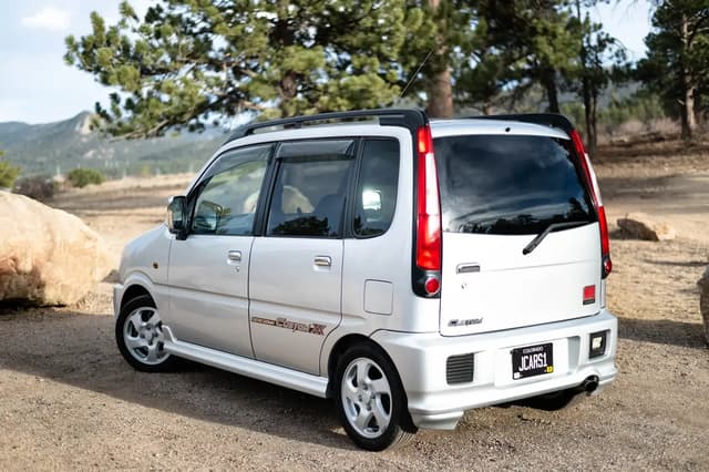 2000 Daihatsu Move JDM car for sale — photo 2 of 22