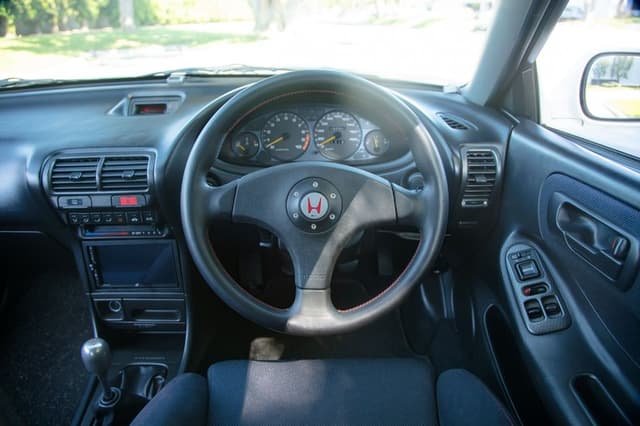 1996 Honda Integra JDM car for sale — photo 24 of 25