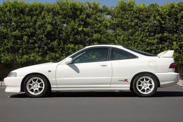 1996 Honda Integra JDM car for sale — photo 5 of 25