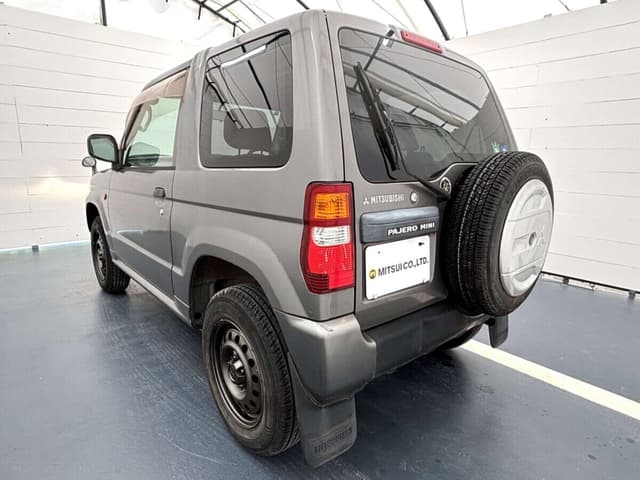 2001 Mitsubishi Pajero Mini JDM car for sale — photo 4 of 25