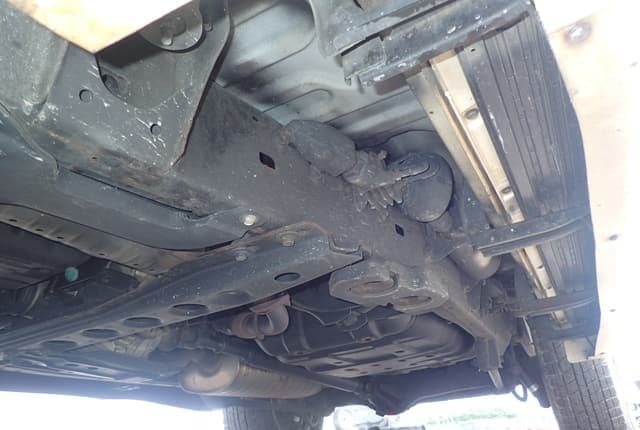 2005 Toyota Land Cruiser JDM car for sale — photo 17 of 25
