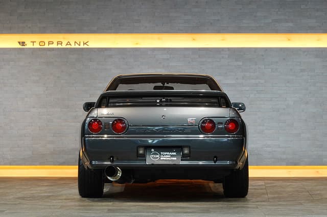 1990 Nissan Skyline JDM car for sale — photo 15 of 25