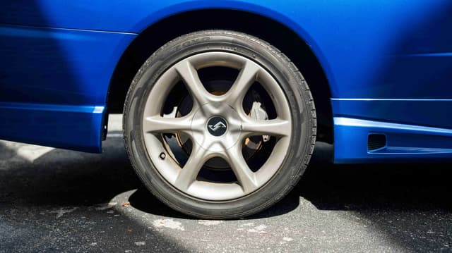 2001 Nissan Skyline JDM car for sale — photo 16 of 24