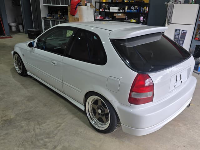 1999 Honda Civic JDM car for sale — photo 2 of 9