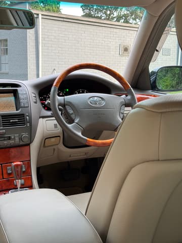 2000 Toyota Celsior JDM car for sale — photo 14 of 24