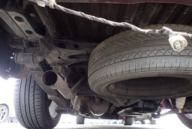 2001 Toyota Hilux JDM car for sale — photo 15 of 25