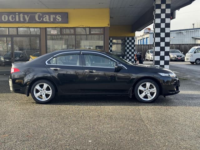 2010 Honda Accord JDM car for sale — photo 8 of 20