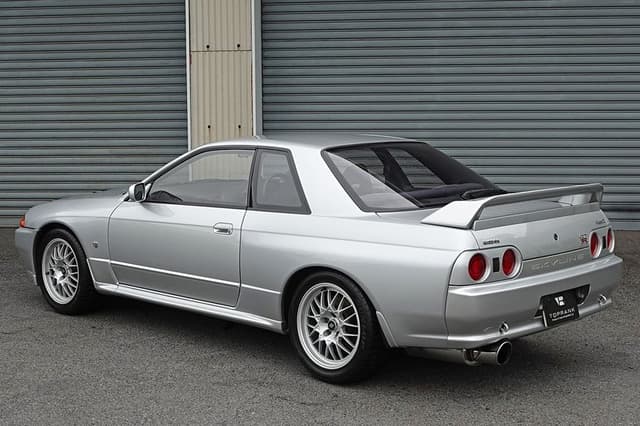 1994 Nissan Skyline JDM car for sale — photo 7 of 25