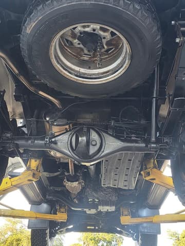 1987 Toyota Hilux Surf JDM car for sale — photo 5 of 25