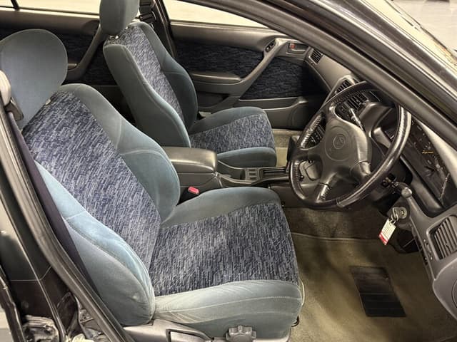 1994 Toyota Caldina JDM car for sale — photo 15 of 25