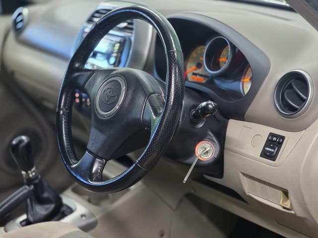 2000 Toyota RAV4 JDM car for sale — photo 9 of 25