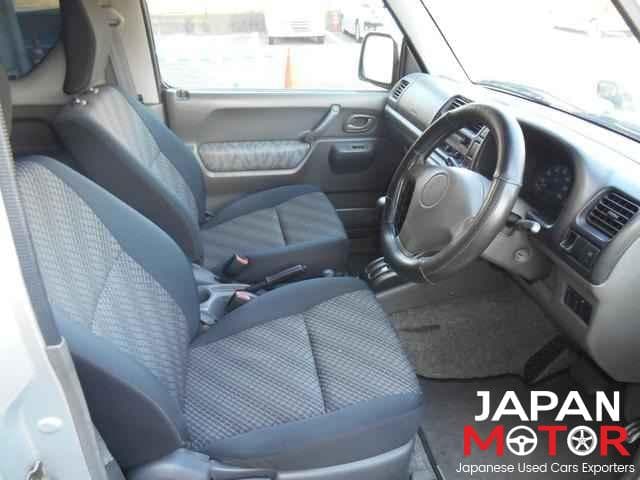 1998 Suzuki Jimny JDM car for sale — photo 8 of 10