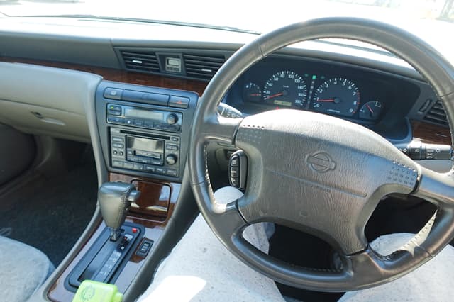 1996 Nissan Laurel JDM car for sale — photo 4 of 10