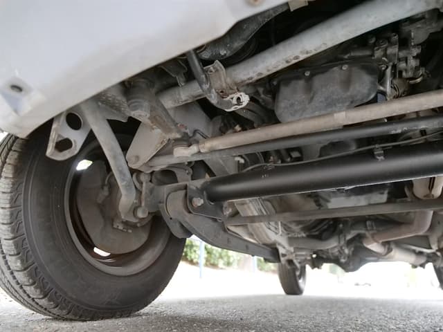 2001 Suzuki Jimny JDM car for sale — photo 17 of 25