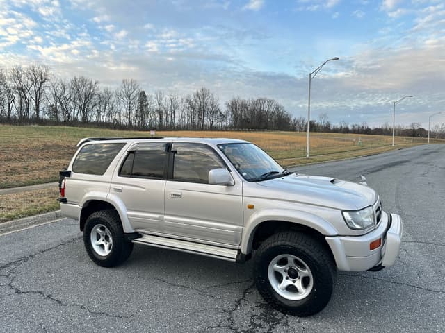 1996 Toyota Hilux Surf JDM car for sale — photo 2 of 20