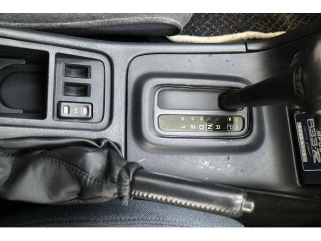 1993 Nissan Skyline JDM car for sale — photo 10 of 17