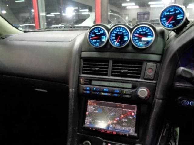 1999 Nissan Skyline JDM car for sale — photo 8 of 10