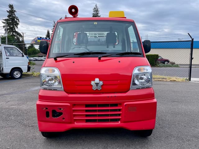 2000 Mitsubishi Minicab JDM car for sale — photo 2 of 25