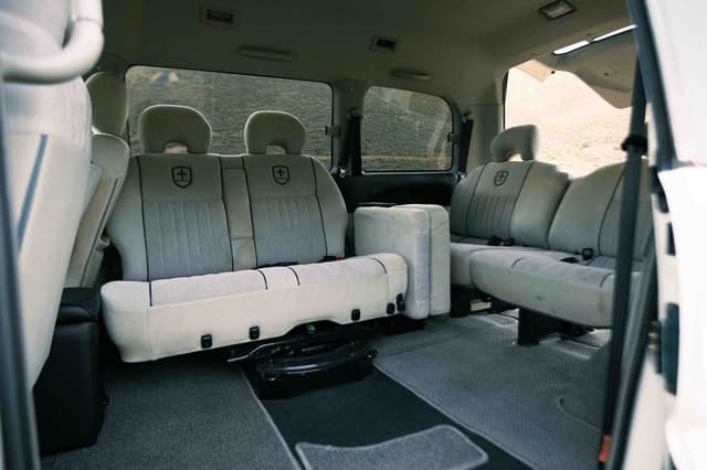 2000 Mitsubishi Delica JDM car for sale — photo 19 of 25