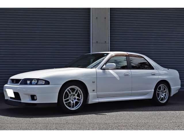 1998 Nissan Skyline JDM car for sale — photo 2 of 14