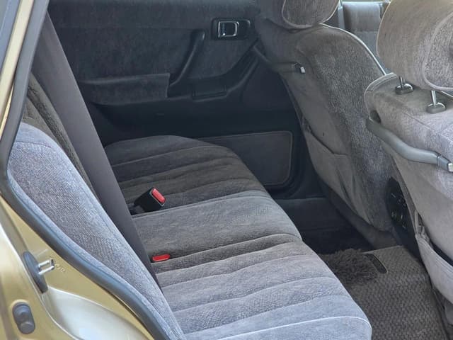 1994 Toyota Crown JDM car for sale — photo 11 of 25