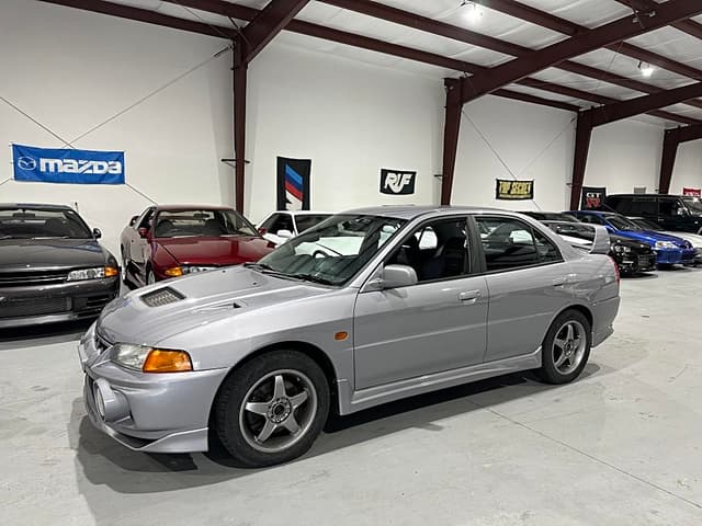 1996 Mitsubishi Lancer Evolution JDM car for sale — photo 11 of 18