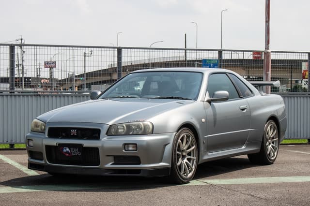 2001 Nissan Skyline JDM car for sale — photo 2 of 25